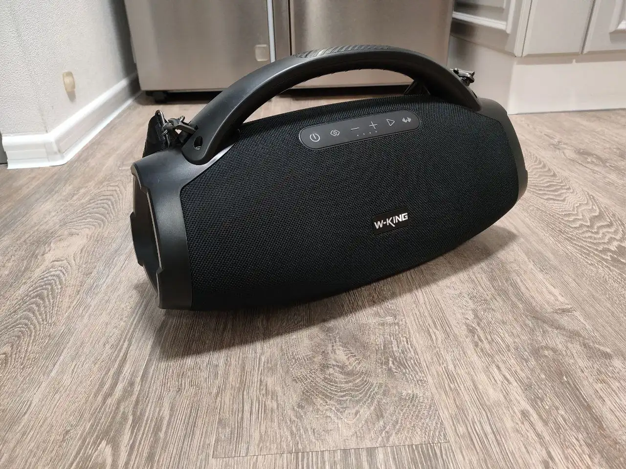 Продам колонку W-king x20