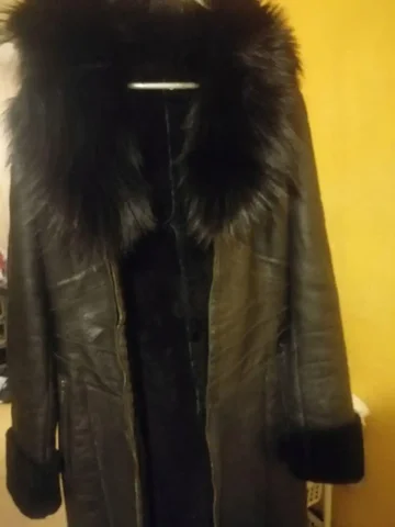 Натуральная дублёнка с меховым воротником - Одежда в Москва