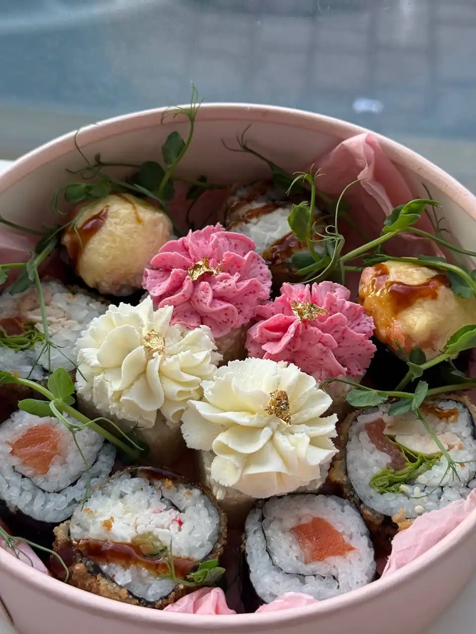 Продажа готовой еды в заведении «Солнце»