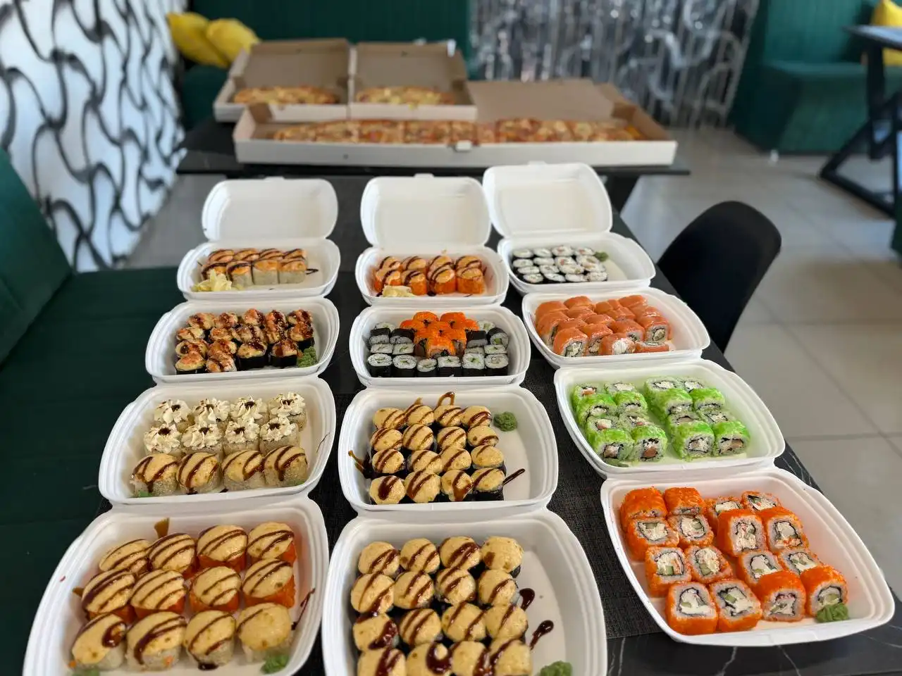 Пиццерия и суши-бар 'Солнце' - Общественное питание (Услуги) в Белгород