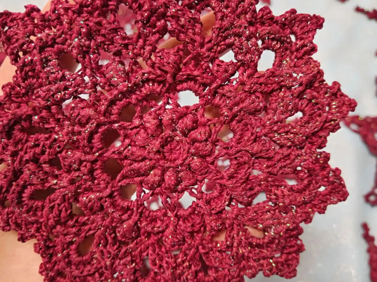 Набор рельефных снежинок ручной работы