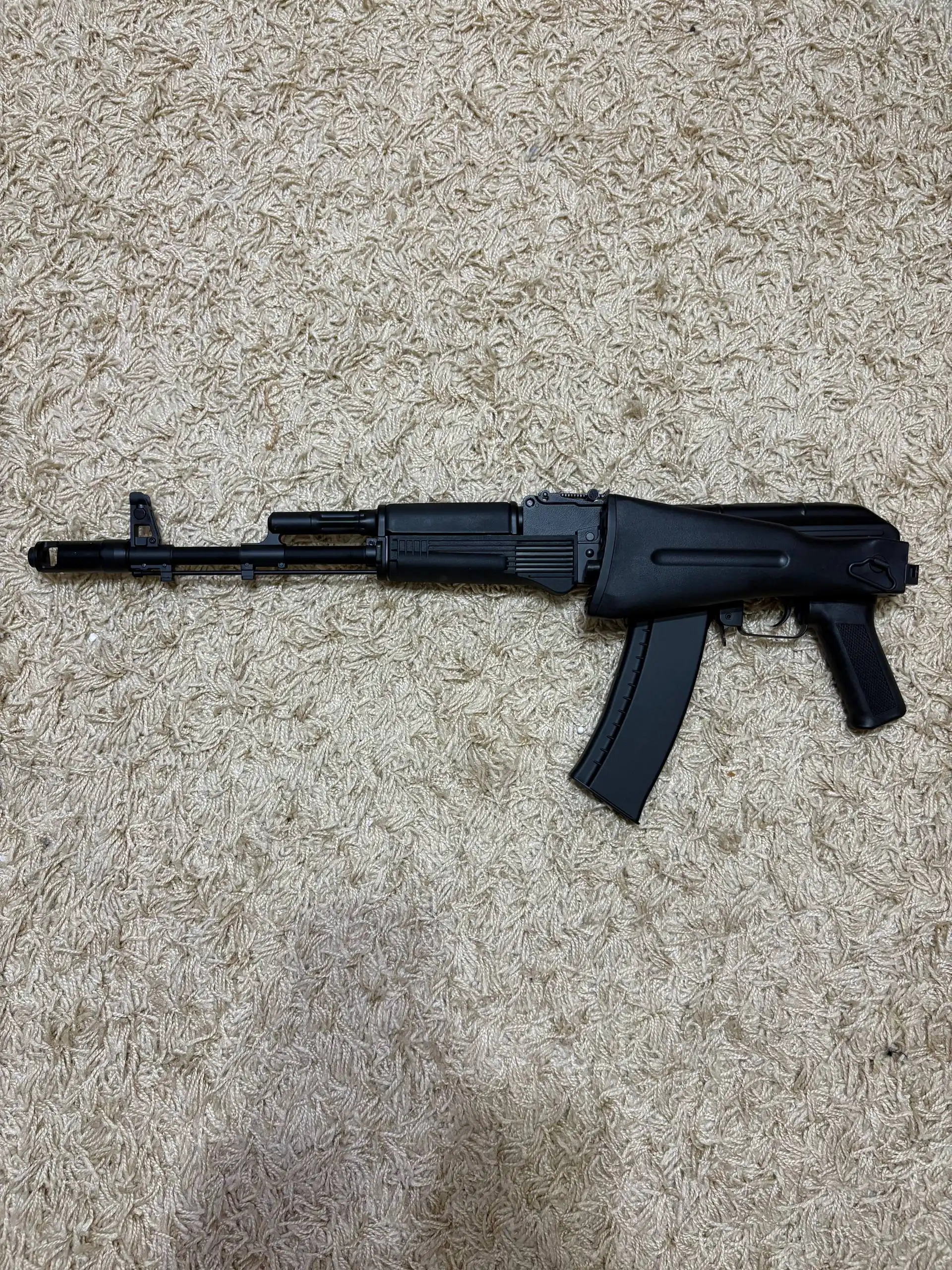 Продам страйкбольный привод АК-74 с шариками