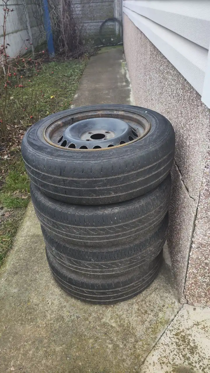 Продам резину с дисками