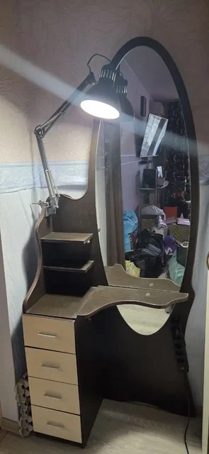 Продам зеркало с выдвижными ящиками - Кухонная техника в Хабаровск