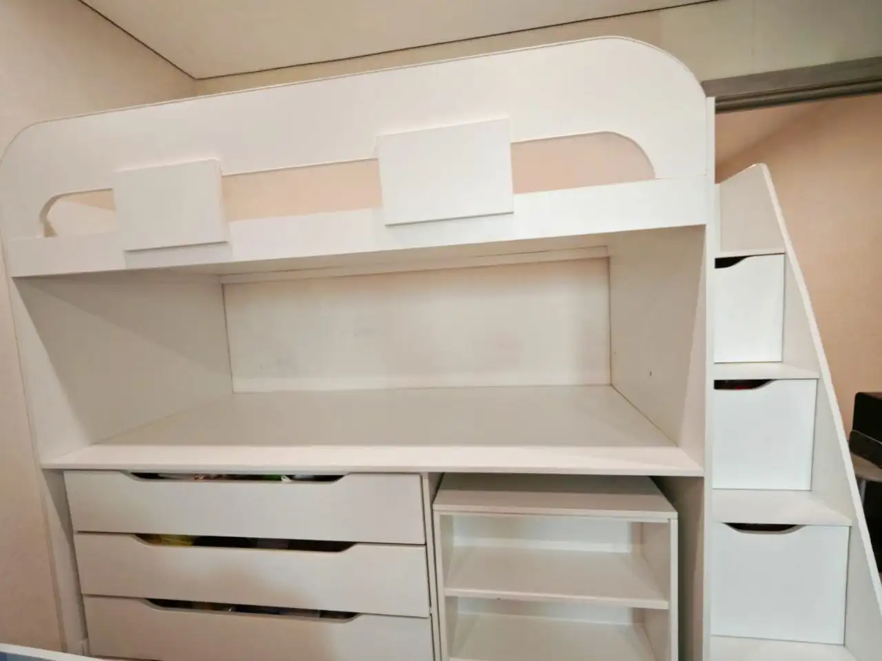 Продам кровать со ступеньками 1800*850см с местом для хранения - Мебель (Барахолка) в Хабаровск