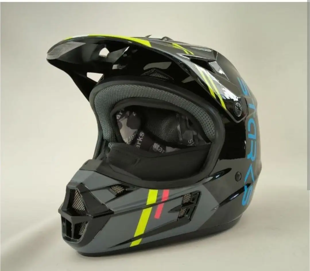 Найден новый мотошлем в Хабаровске - Барахолка в Хабаровск