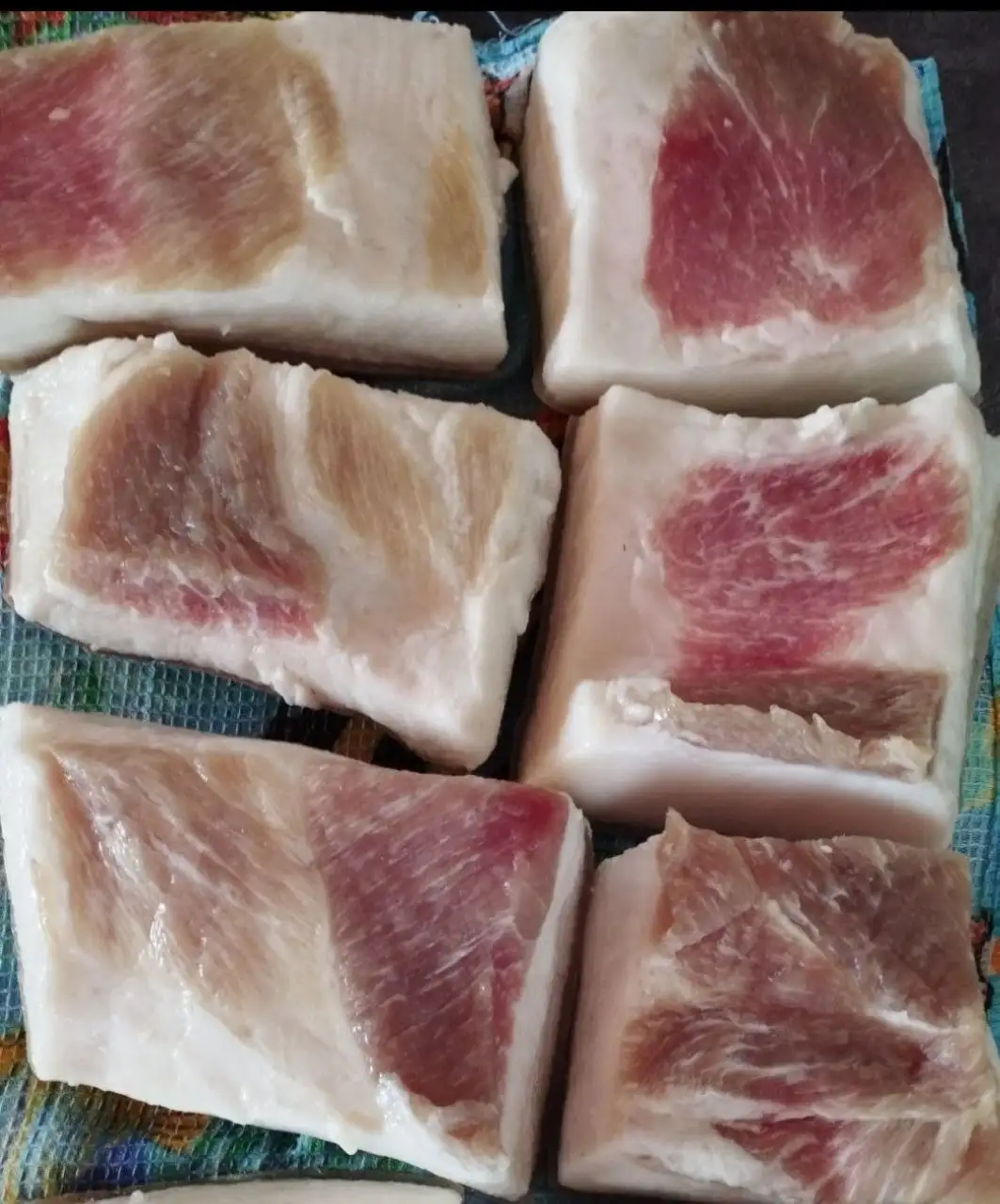 Домашнее малосольное сало с чесноком - Продукты питания (Барахолка) в Хабаровск