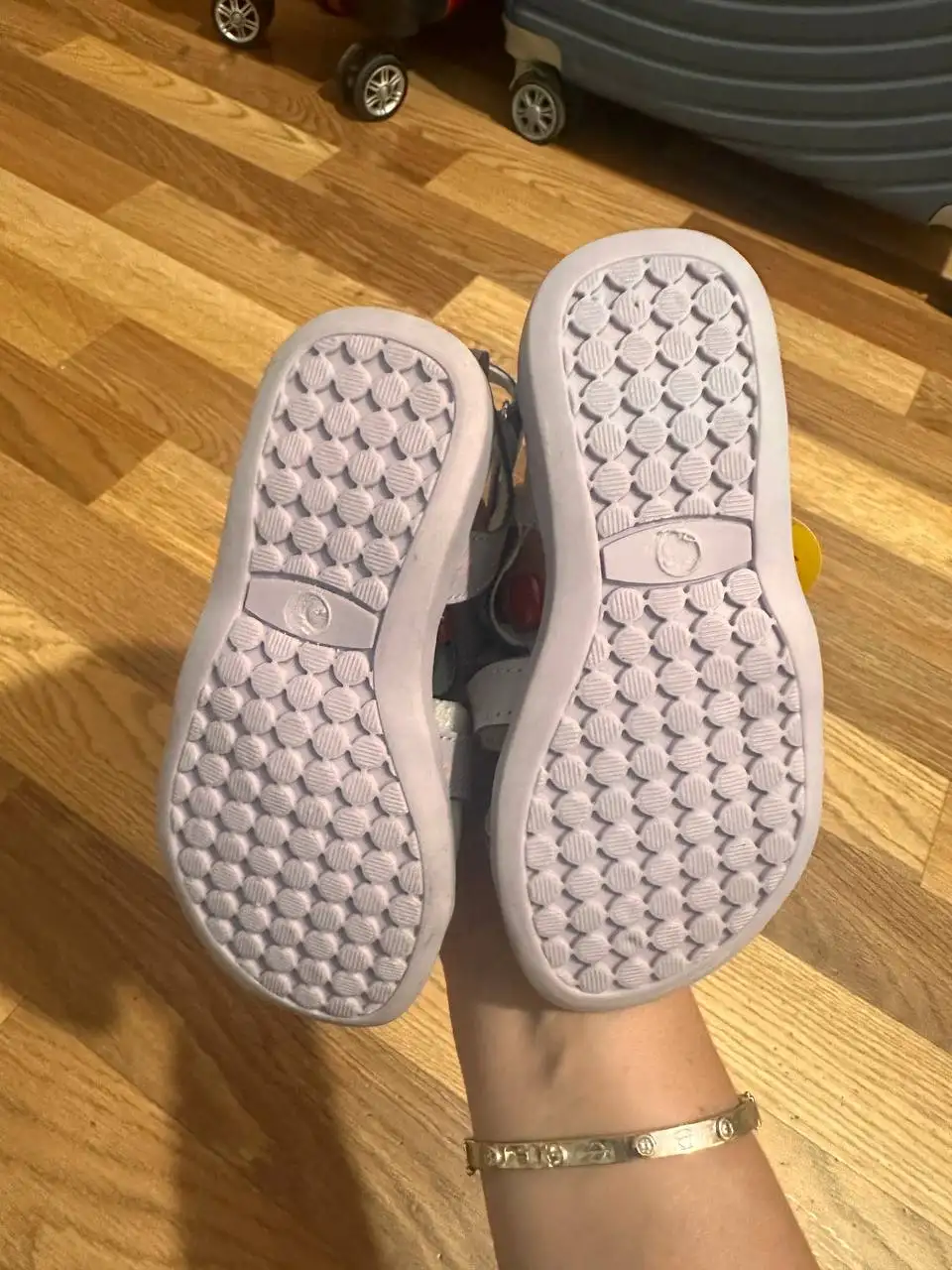 Новые сандали 25 размера - Барахолка в Хабаровск