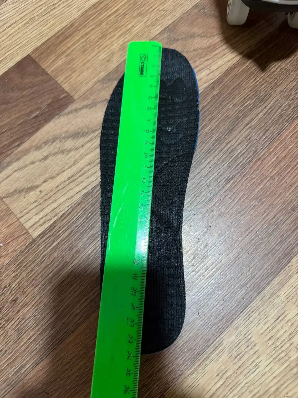 Кроссовки ролики 37 размера - Обувь (Одежда) в Хабаровск