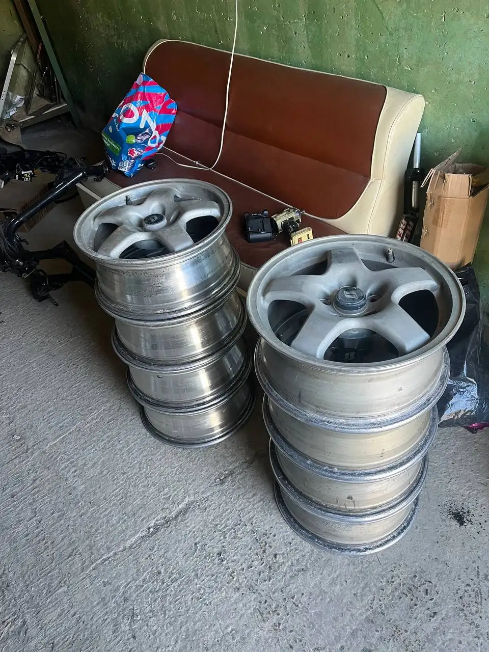 Продам диски R16 5x114.3 - Диски и шины (Запчасти) в Хабаровск