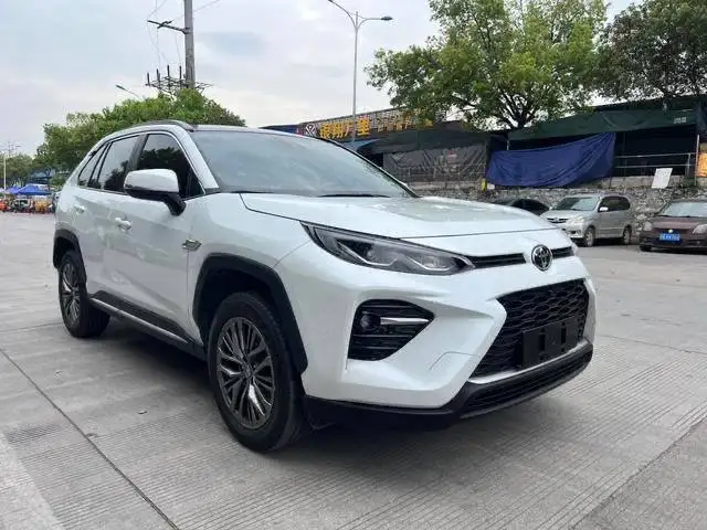 Toyota Wildlander 2023 бензин 2.0 171 л.с. передний привод - Легковые автомобили (Авто) в Хабаровск