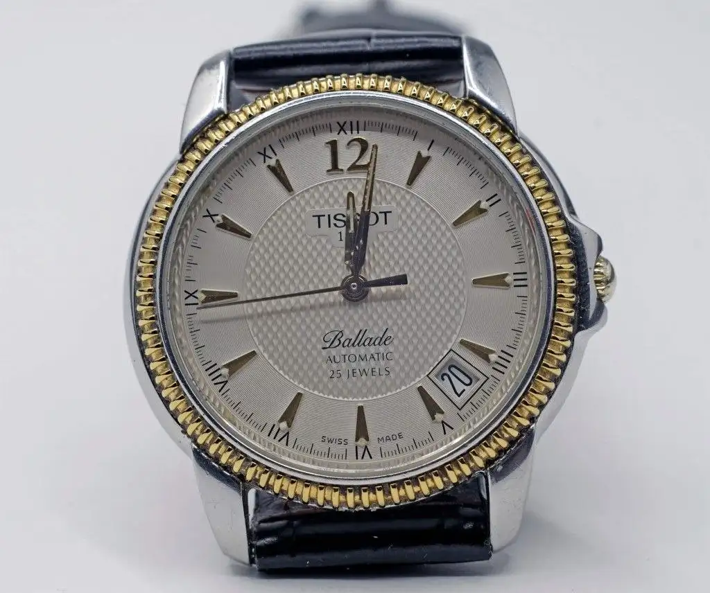 Продам швейцарские часы Tissot - Часы (Барахолка) в Хабаровск