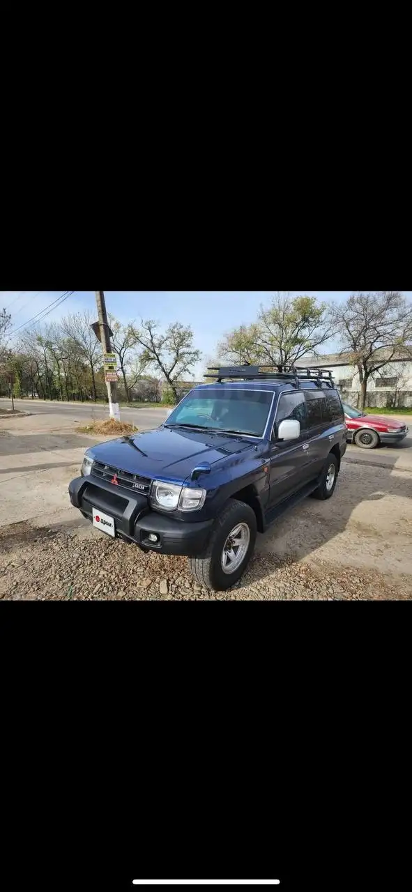 Продам Mitsubishi Pajero 1997 года с бензиновым двигателем 3.5 - Внедорожники (Авто) в Хабаровск