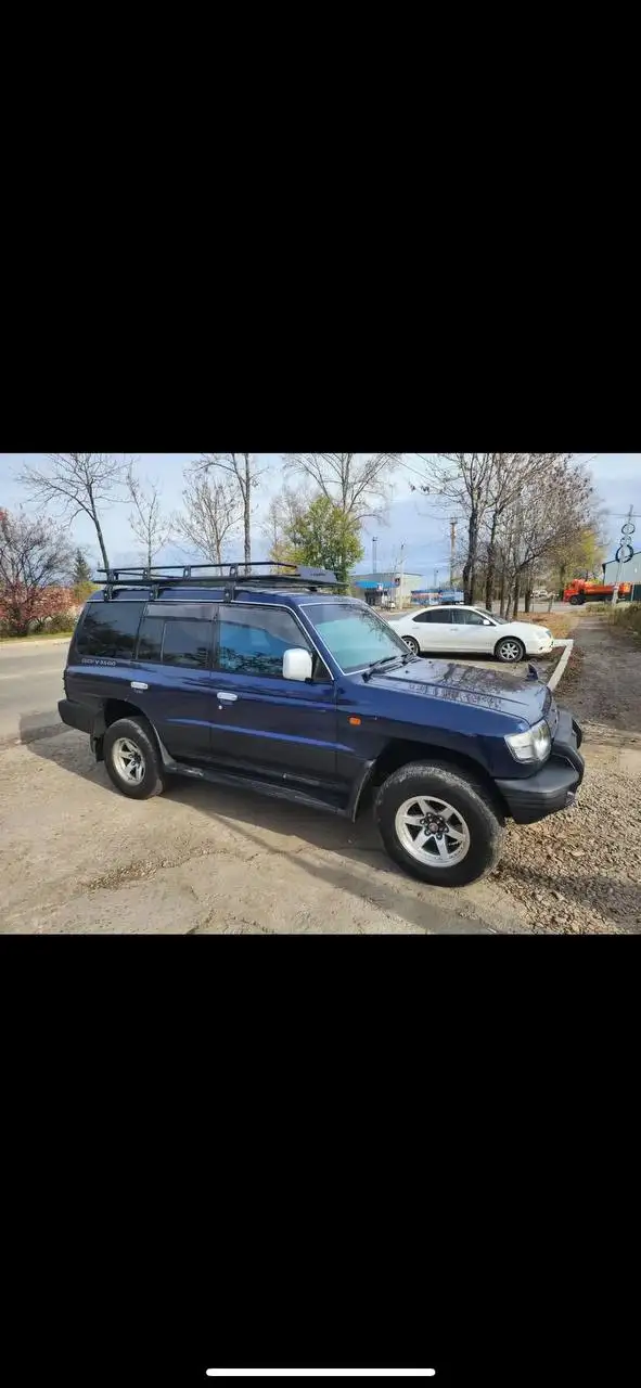 Продам Mitsubishi Pajero 1997 года с бензиновым двигателем 3.5 - Внедорожники (Авто) в Хабаровск