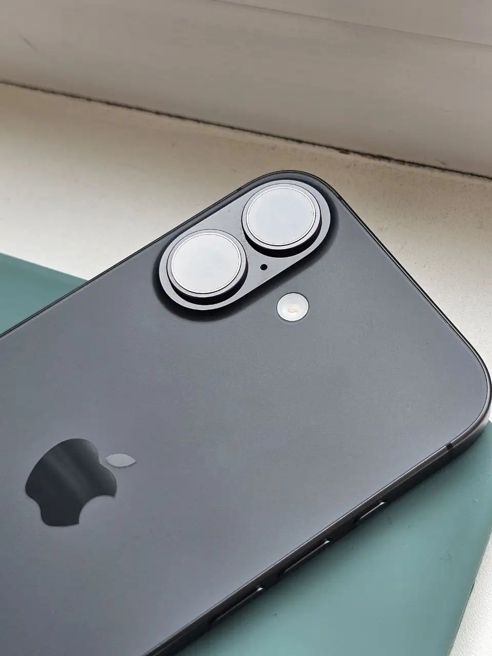 Продам айфон 17 - Смартфоны (Электроника) в Хабаровск