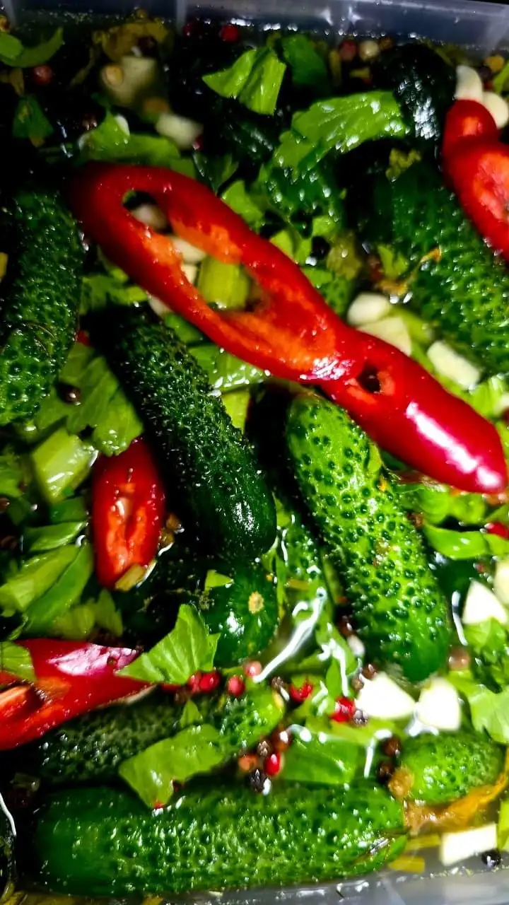 Малосольные корнишончики - Продукты питания (Барахолка) в Хабаровск