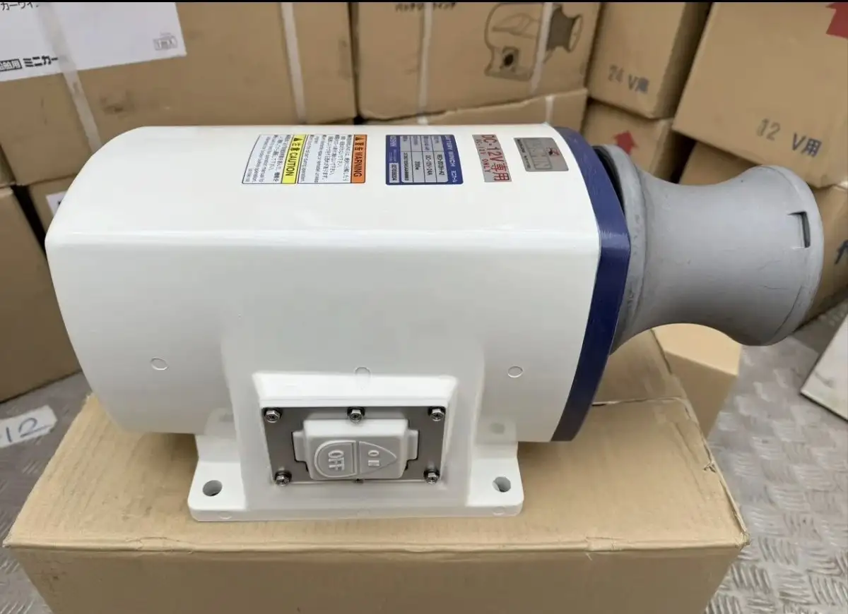 Лебёдки промысловые и якорные с комплектующими - Барахолка в Хабаровск