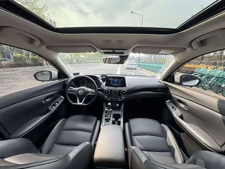 Ниссан sealphy из Китая - Авто в Хабаровск