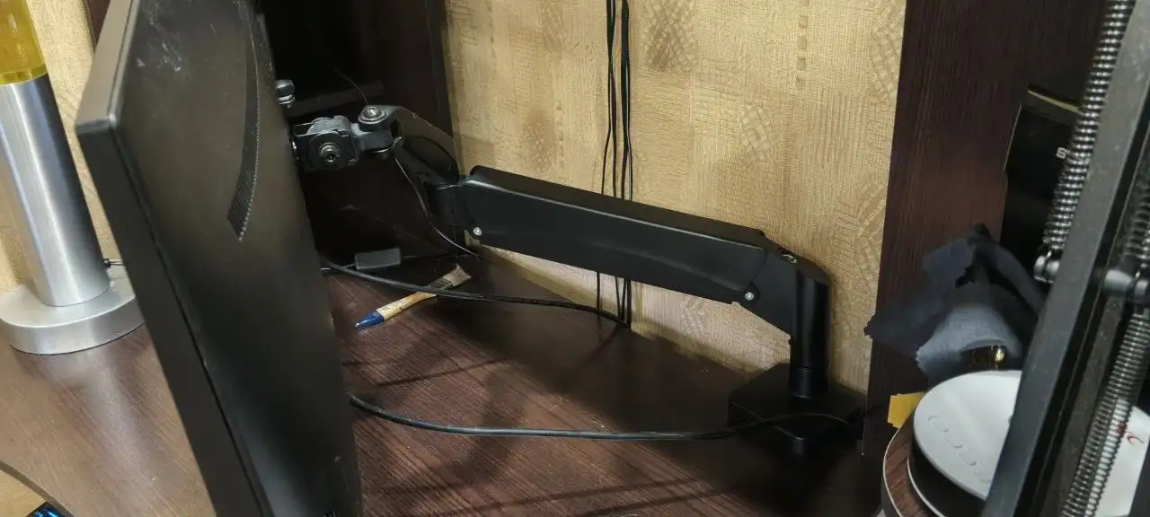 Продам монитор АОС 34 дюйма - Мониторы (Электроника) в Хабаровск