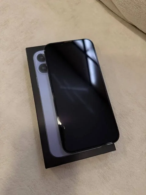 iPhone 13 ProMax 512 GB в идеальном состоянии - Автомобильные колеса без а/м в Хабаровск