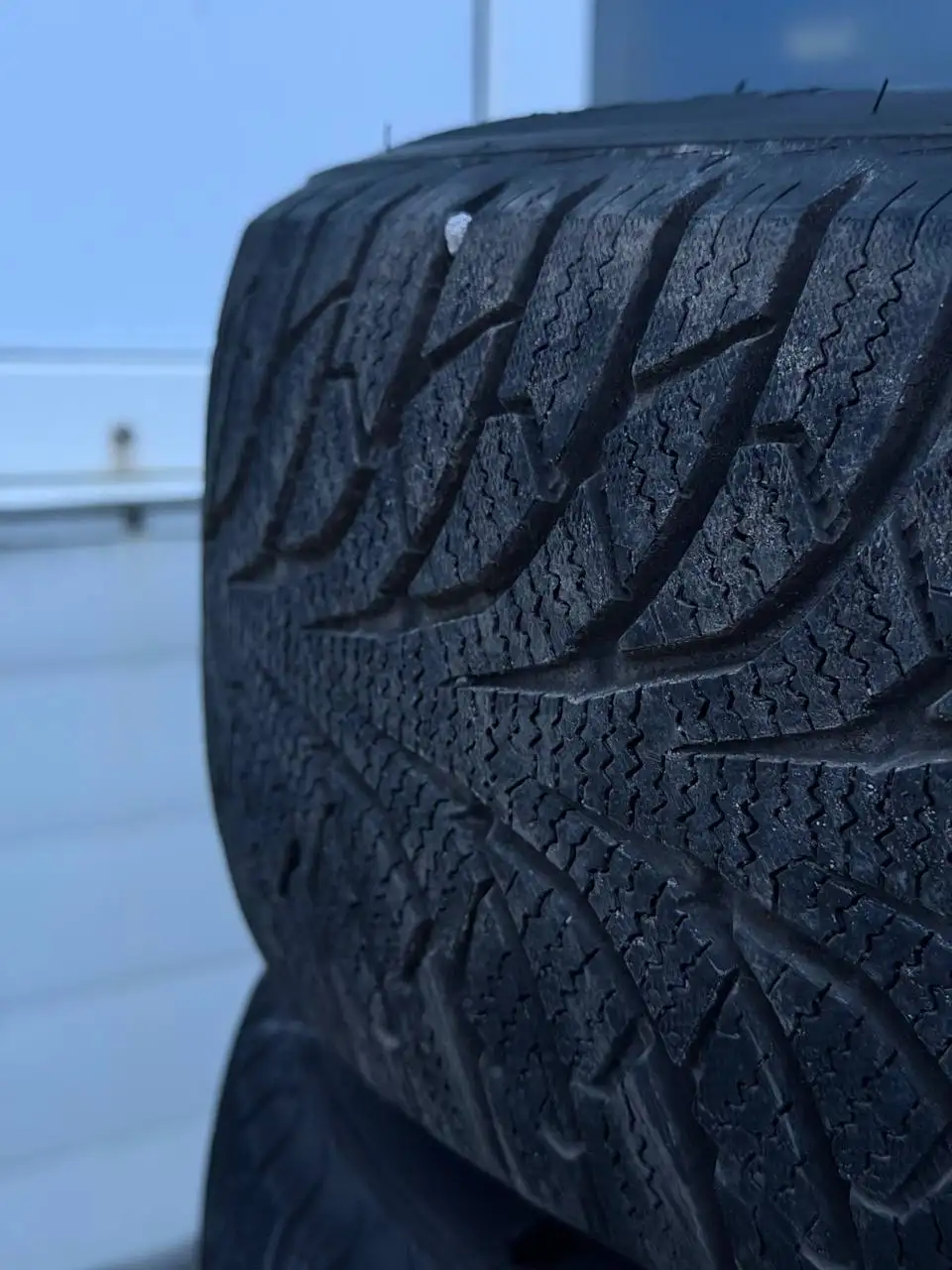 Продам комплект колес R15 - Шины и диски (Авто) в Хабаровск