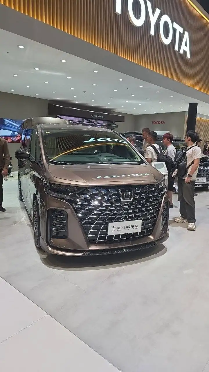 Обзор новых автомобилей Toyota в Китае и услуги по привозу - Автоуслуги (Услуги) в Хабаровск