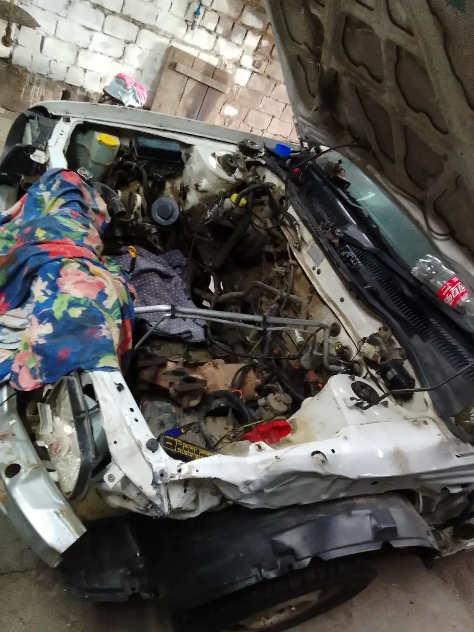 Продам авто 1999 года на запчасти - Запчасти для авто (Авто) в Хабаровск
