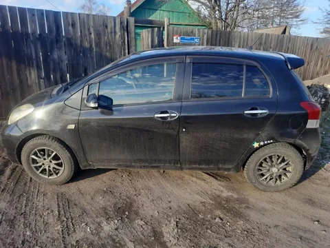 Toyota Vitz 2009 1.0 - частное объявление в Советская Гавань