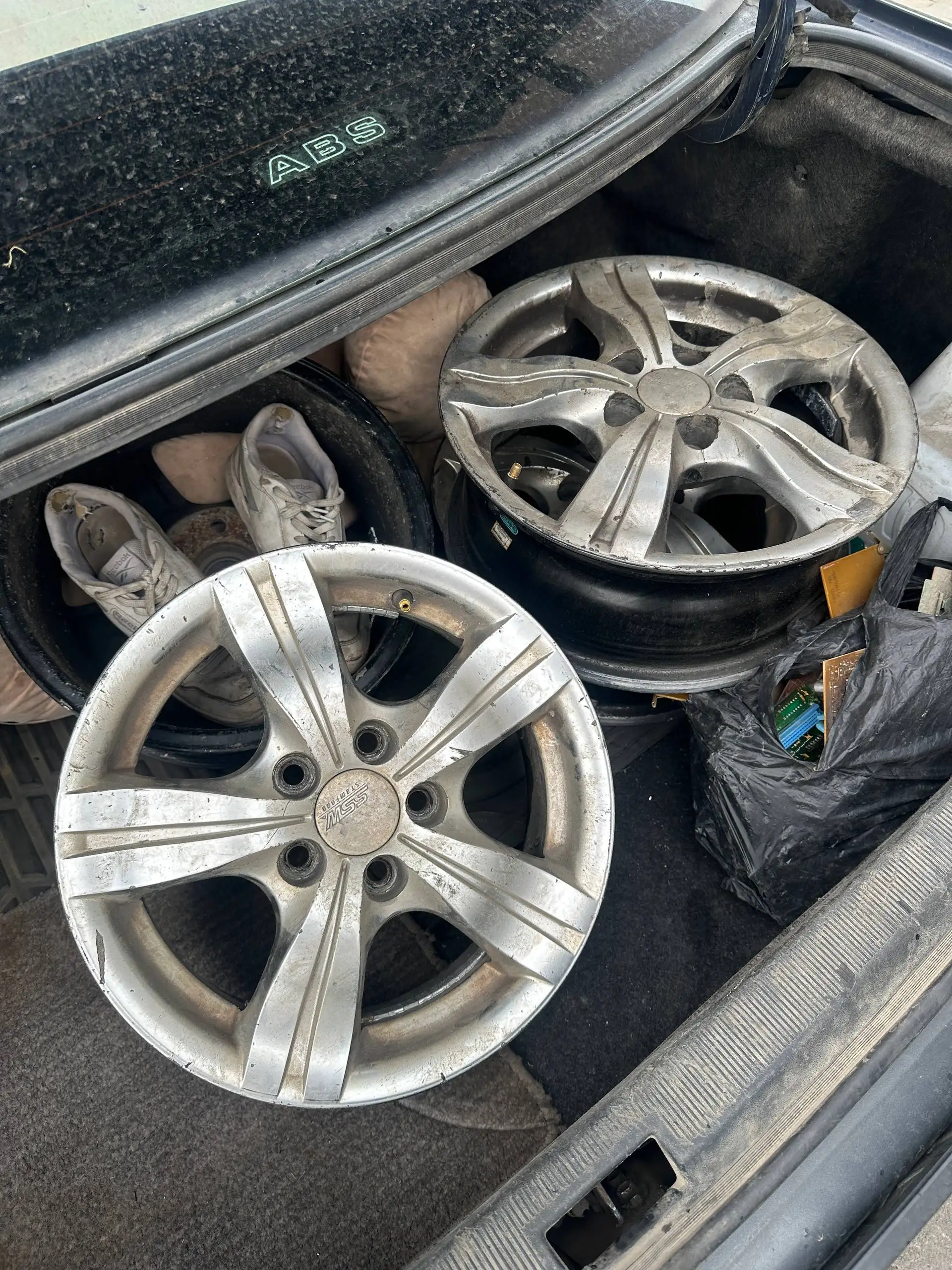 5x100 R14 колеса - Колеса (Запчасти) в Хабаровск