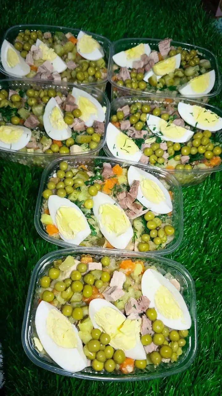Оливье с домашним мясом - Готовая еда (Услуги) в Хабаровск