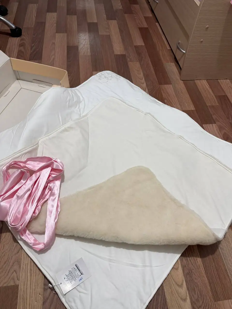 Новое одеяло на выписку в комплекте с меховым - Товары для детей в Хабаровск
