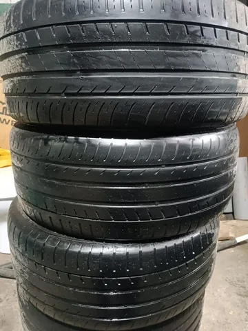 Продам резину Kharmhoo Ekoplus 225/50/19 - Шины и диски в Хабаровск