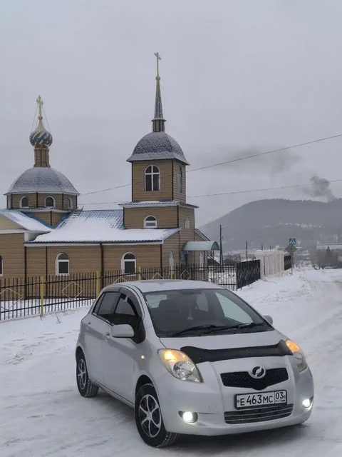 Продажа Toyota Vitz 2005 года - Авто в Улан-Удэ