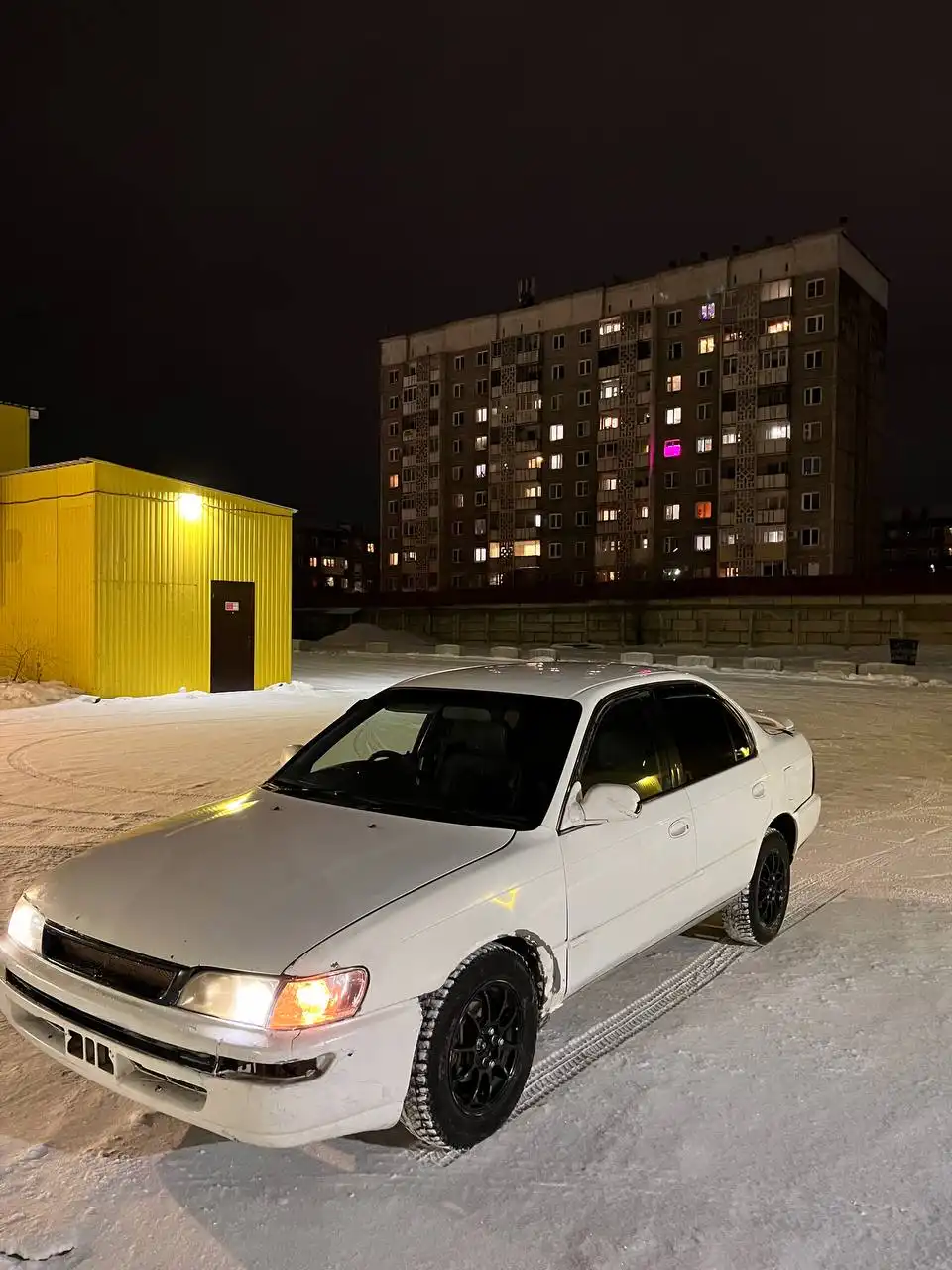 Продажа Toyota Corolla 1.3 мех