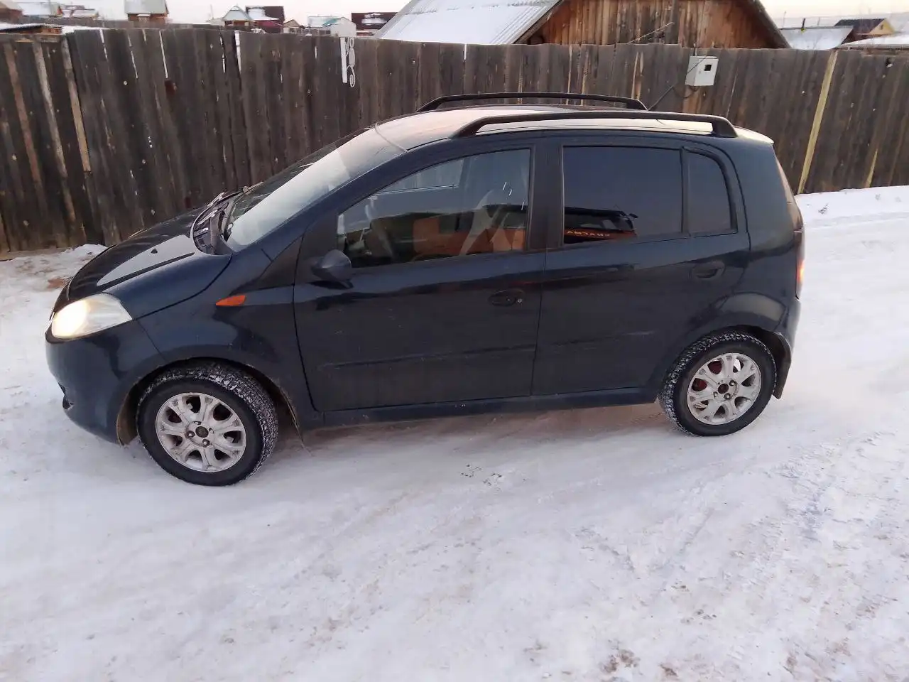 Продажа автомобиля 2008 года в хорошем состоянии