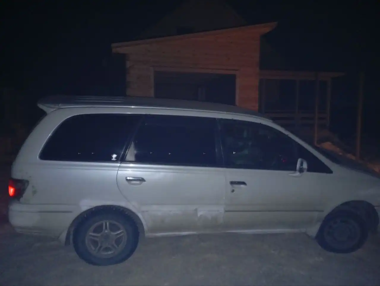 Продам Nissan Presage 1999