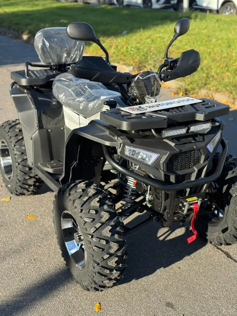 Продажа квадроцикла 300 кубов с доп. оборудованием