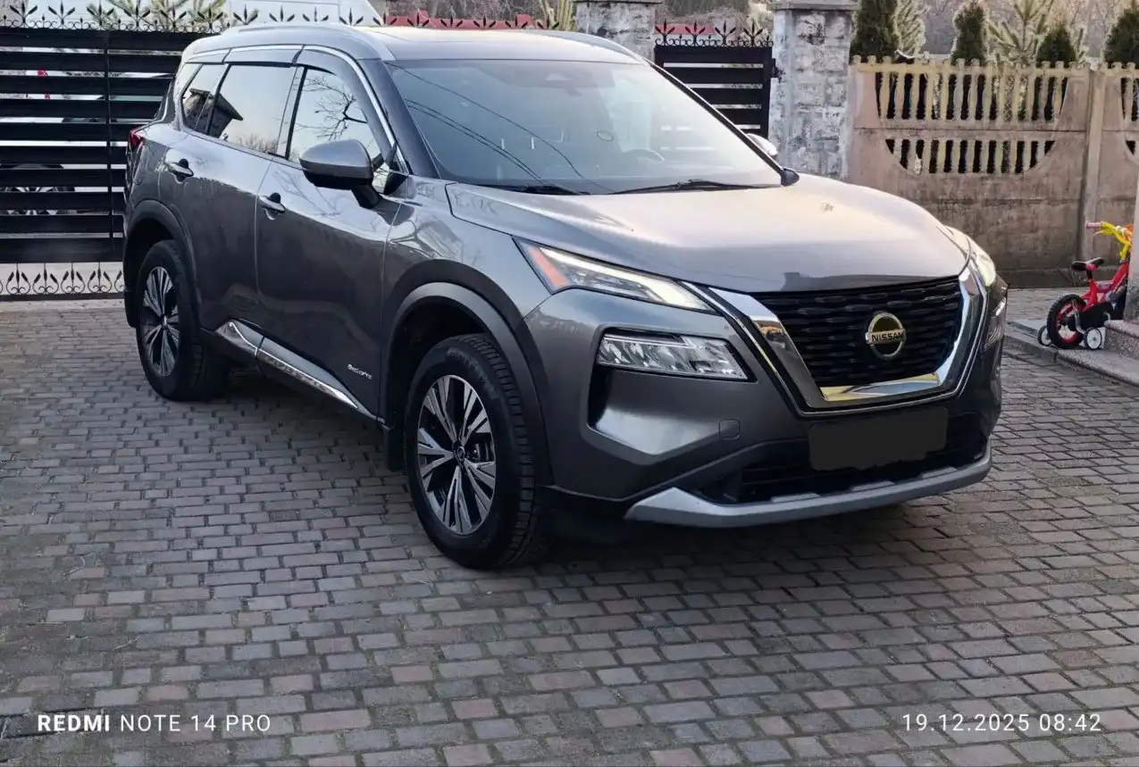 Nissan Rogue 2020 — кроссовер для семьи и поездок