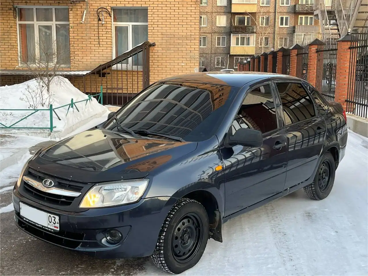 Продам Lada Granta седан 2012 года