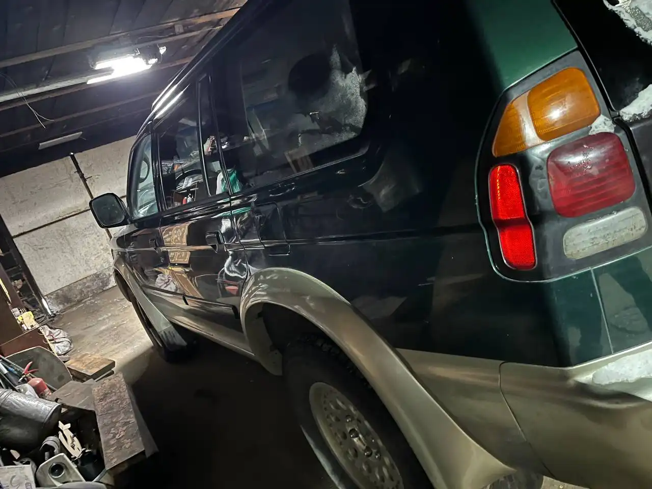 Продажа Mitsubishi Montero 2000 года