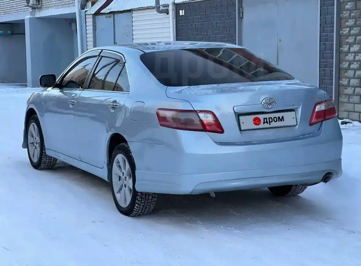 Продажа Toyota Camry 2.4 2006 года