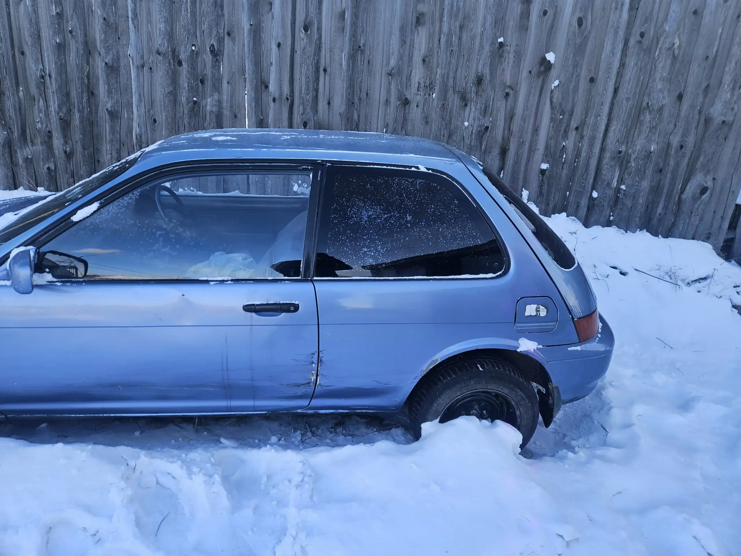 Корса 1992 года, дизель, механика, требуется ремонт ДВС