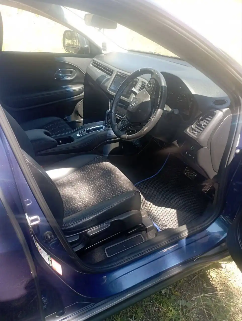 Toyota Camry 2014 г.в. с вариатором и аукционным листом на 4 балла