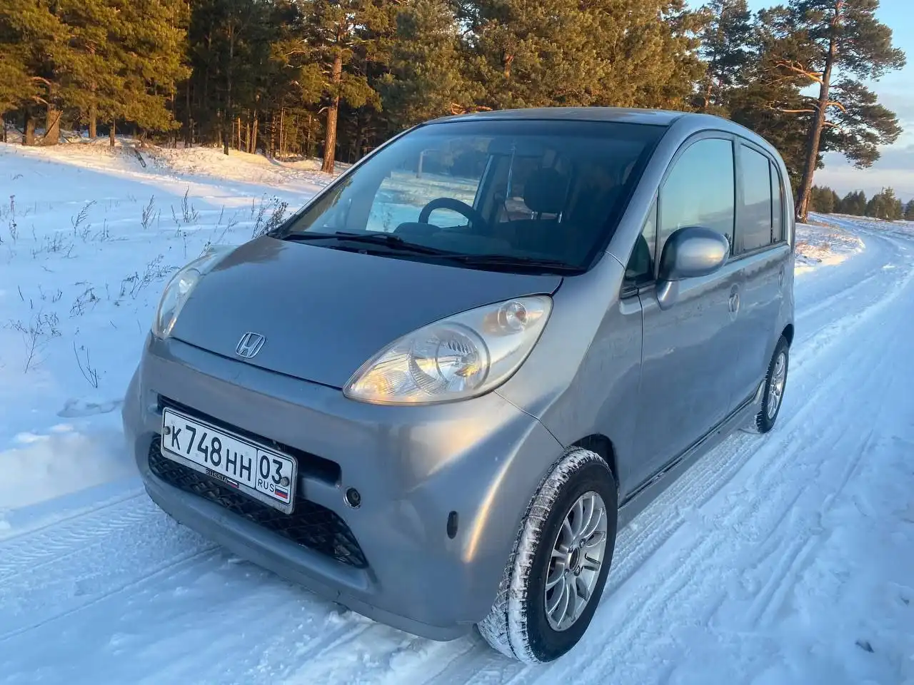 Продам Хонду Лайф 2003 года