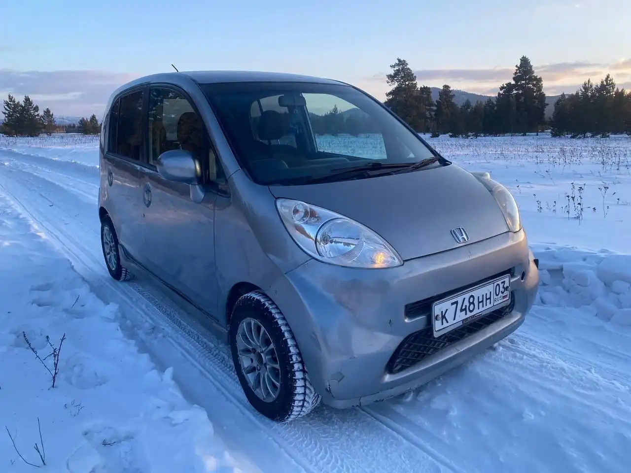 Продам Хонду Лайф 2003 года