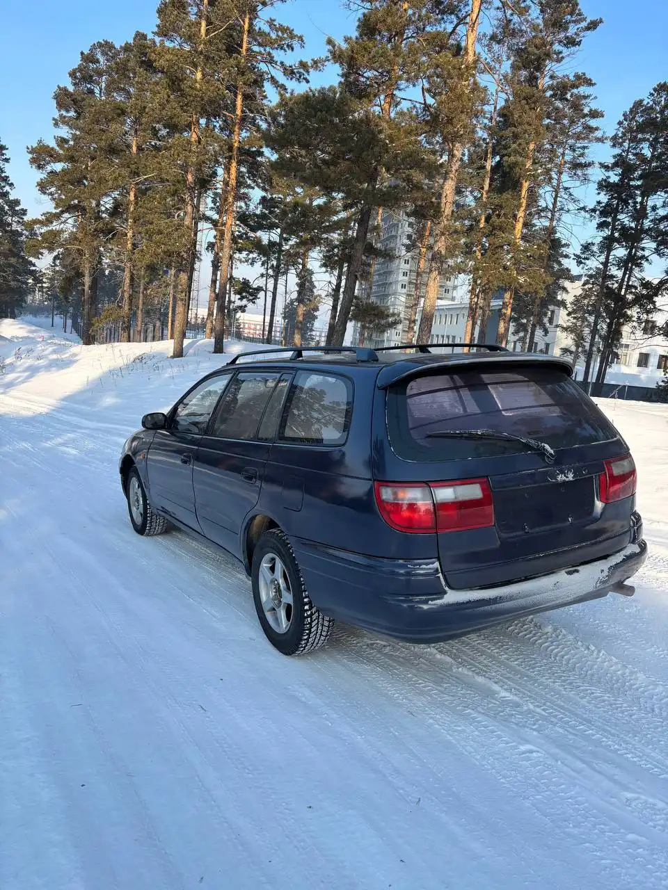 Продам или обменяю Toyota Caldina 1995 года