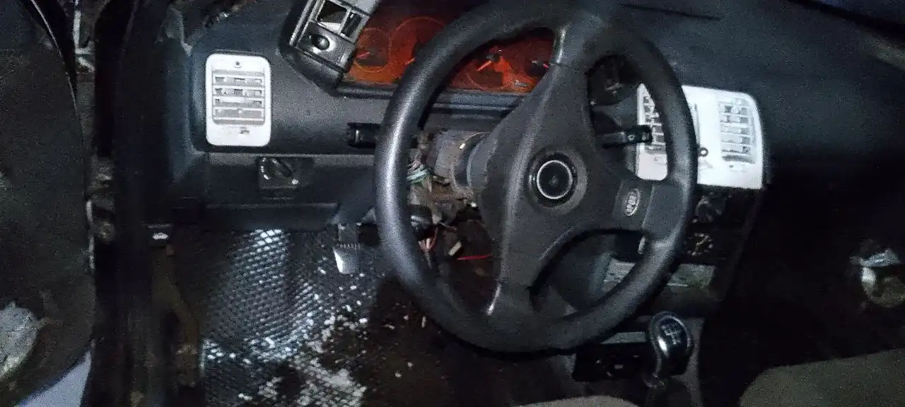 Продам автомобиль не на ходу требуется ремонт проводки - Авто в Улан-Удэ