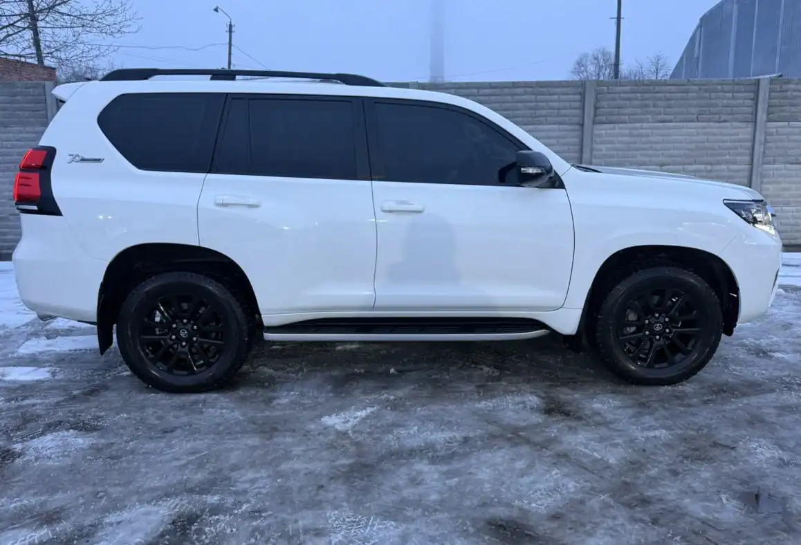 Toyota Land Cruiser Prado 2021, дизель 2.8, полный привод, пробег 112000 км - Внедорожники (Авто) в Улан-Удэ