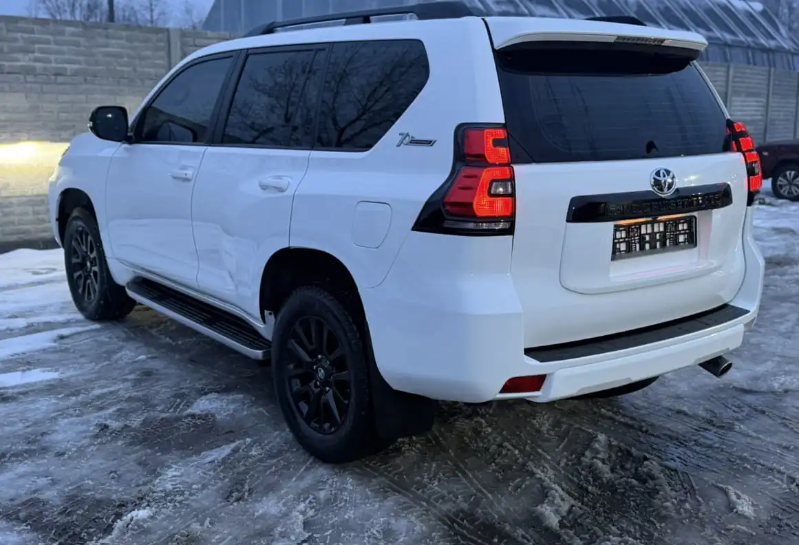 Toyota Land Cruiser Prado 2021, дизель 2.8, полный привод, пробег 112000 км - Внедорожники (Авто) в Улан-Удэ
