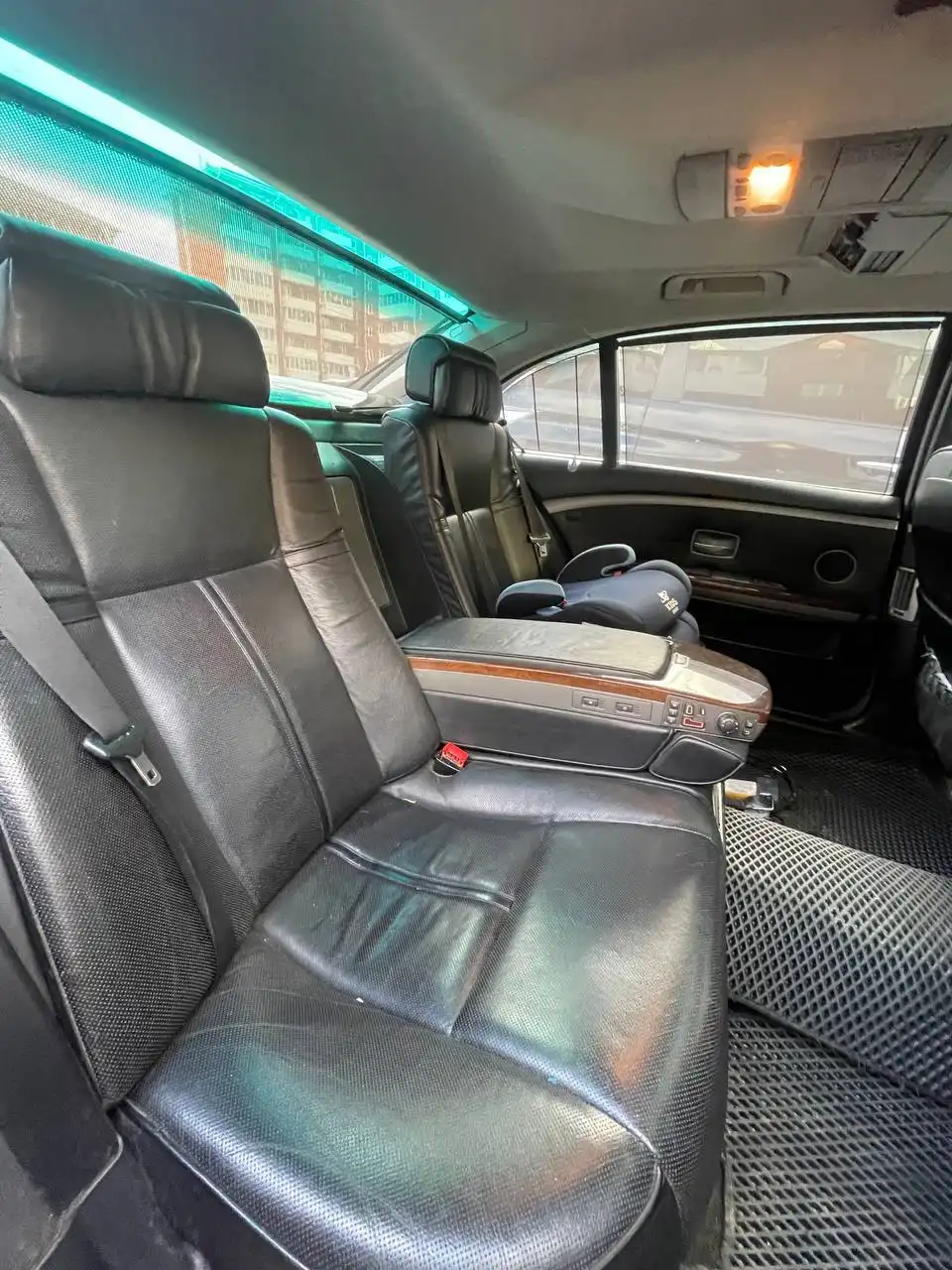 Продажа BMW E65 2002 года с двигателем 4.4 бензин - Легковые автомобили (Авто) в Улан-Удэ